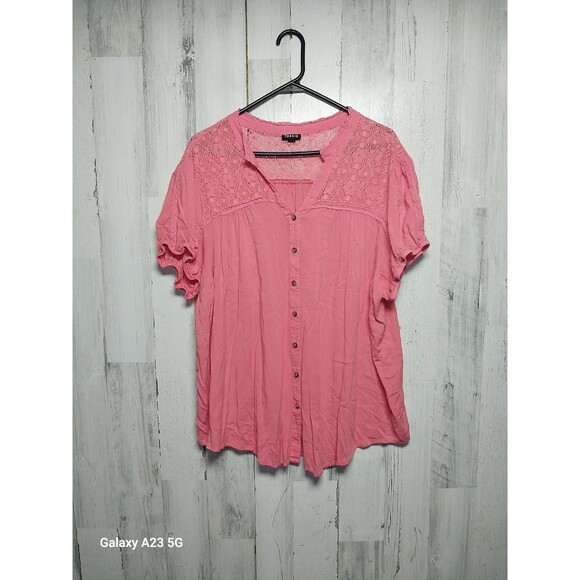 Torrid 3X Peach Short Sleeve Button-Up Shirt lightweight lace - Picture 1 of 6